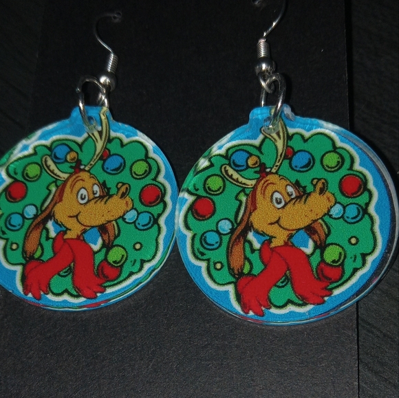 Jewelry - Whoville max earrings